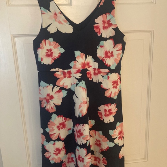 Carve Designs Lyla Dress size small - perfect for warm weather and travel - Picture 6 of 13